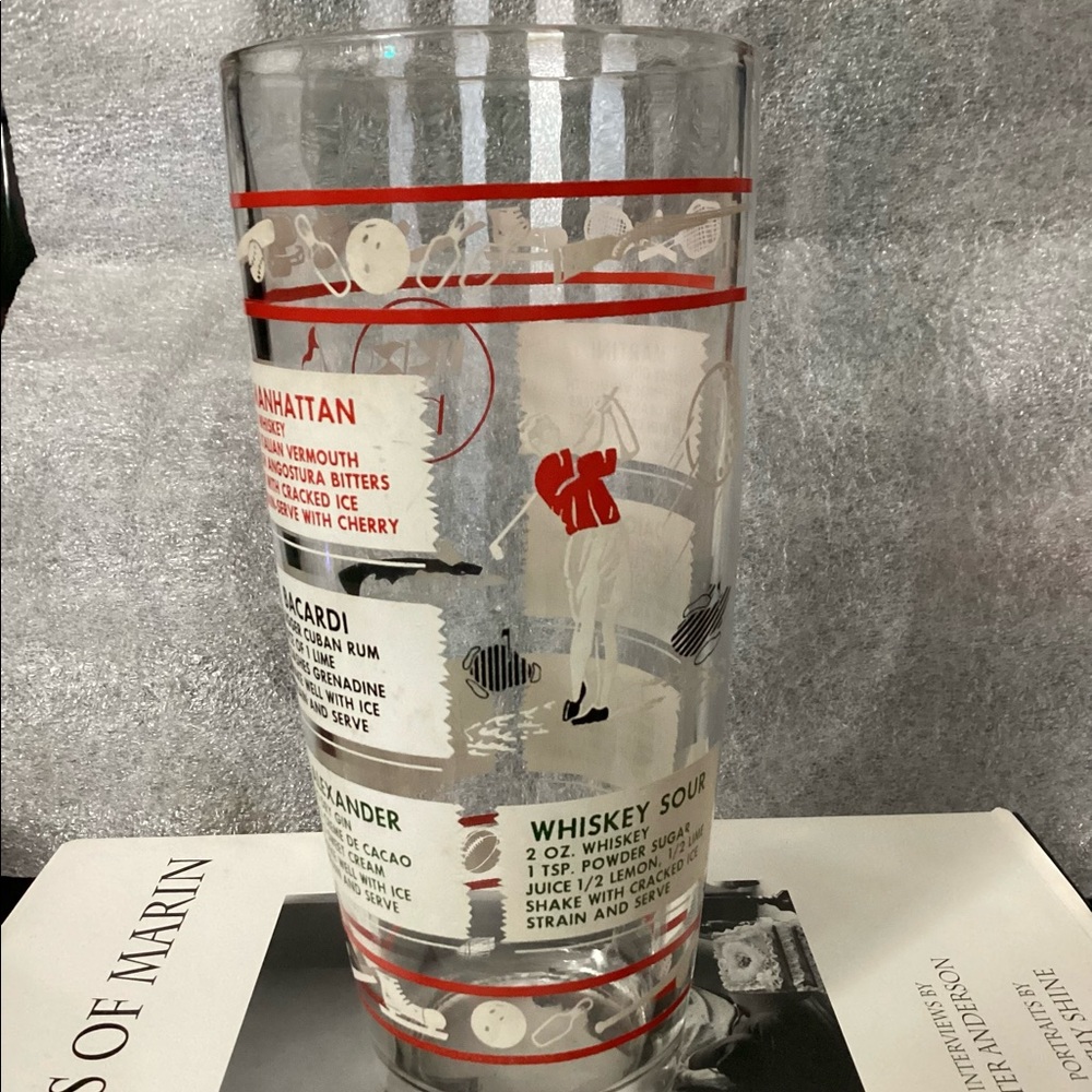 Hazel Atlas Vintage 1950’s recipe cocktail shaker, sports themed, 20 oz.